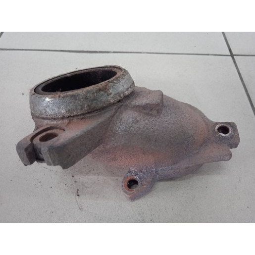 Патрубок турбины (флянец) Fiat Scudo 2004-2006 9629407480 